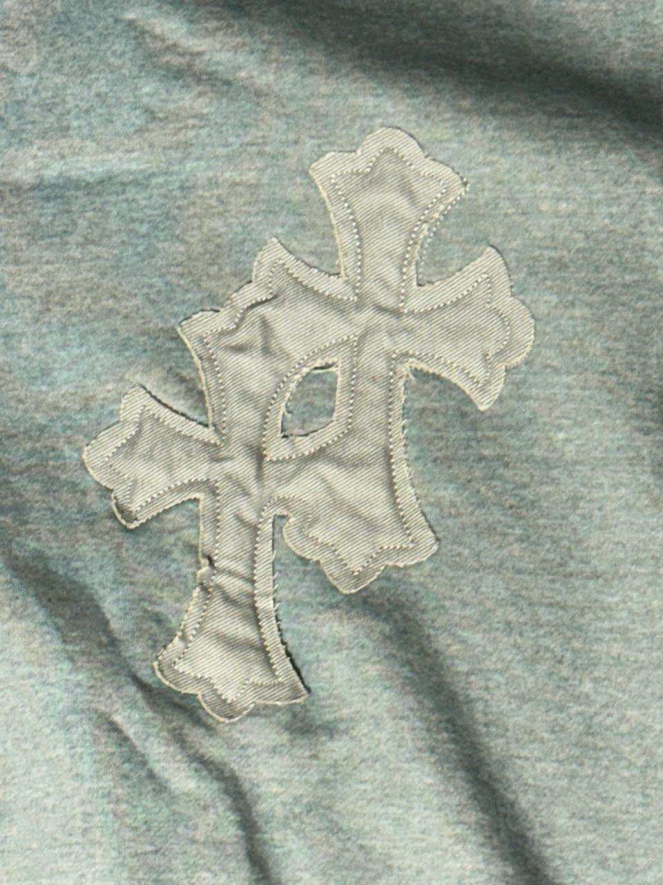 Embroidered Cotton Fleece Hoodie with Christian Cross Patches – Baggy & Drop Shoulder Style